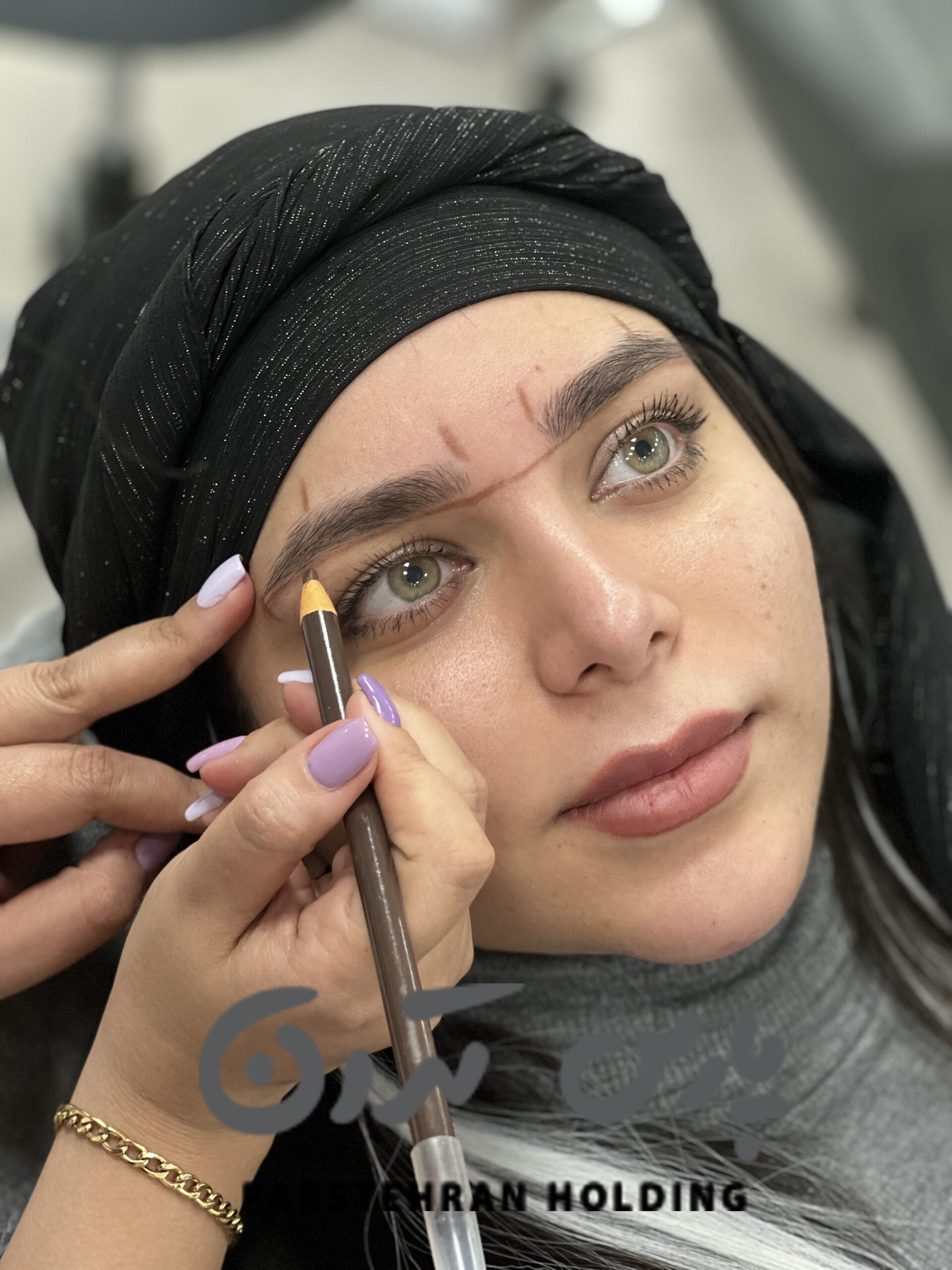 آرایش دائم صورت در مشهد مرکز فیبروز در مشهد